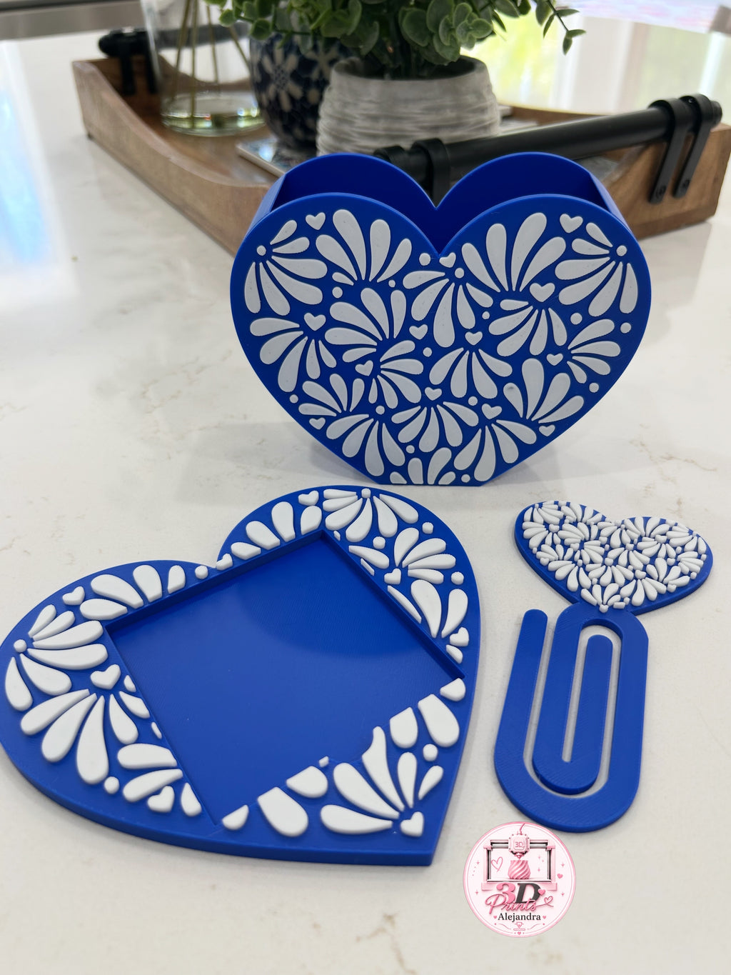 Concha Desk Accessories