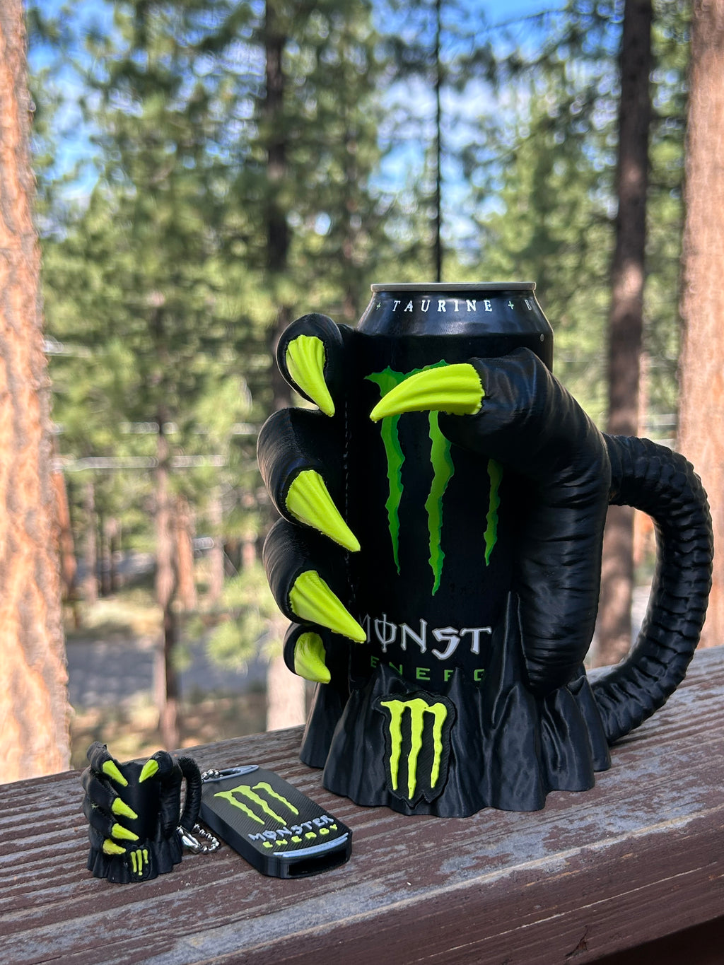 Claw Can Holder with Matching Keychain, Can Opener and Lid