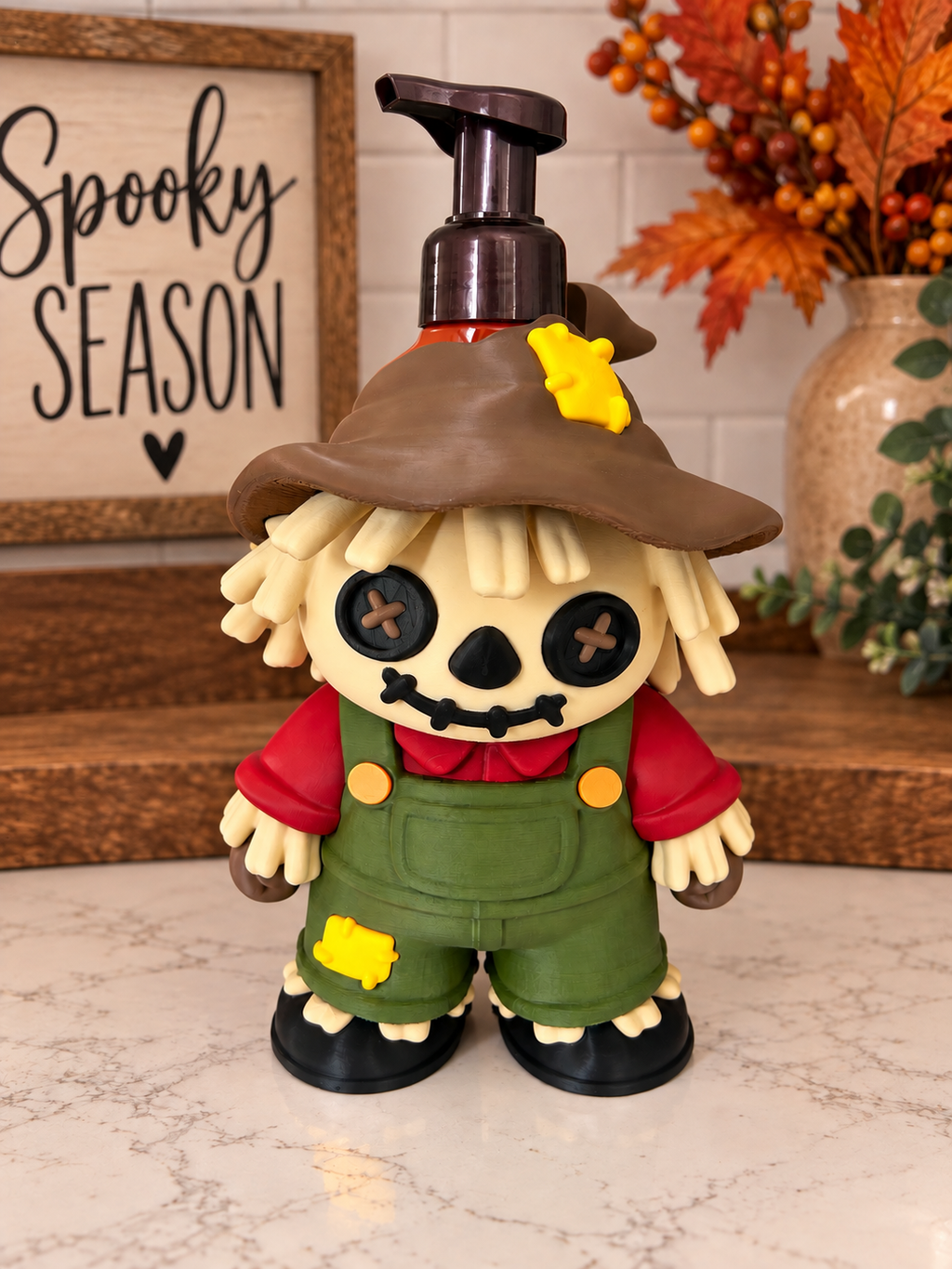 The Scarecrow B&BW foaming soap holder