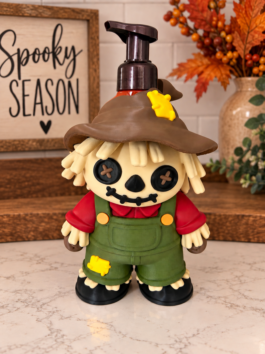 The Scarecrow B&BW foaming soap holder